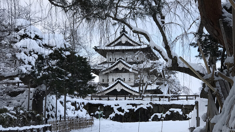 青森　弘前城　雪　冬の景色