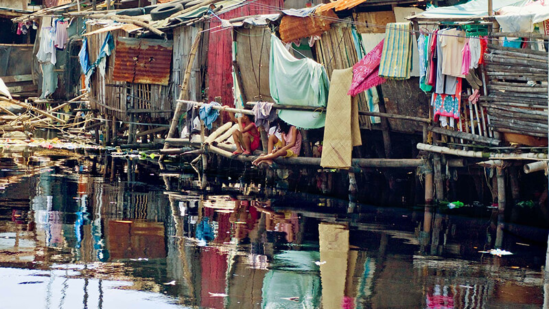 フィリピン　マニラ　スラム　貧困