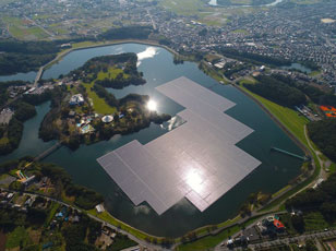 千葉　日本最大の水上メガソーラー発電所