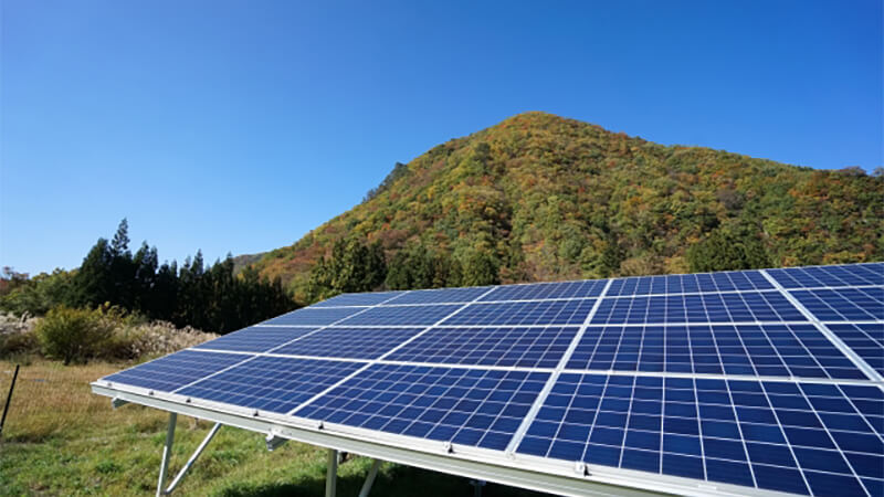 太陽光発電　ソーラーパネル